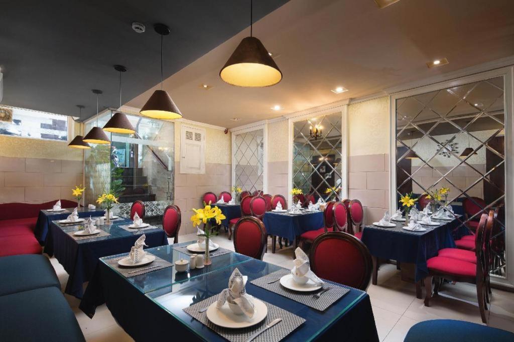 Serene Premier Hotel Hanoi Buitenkant foto