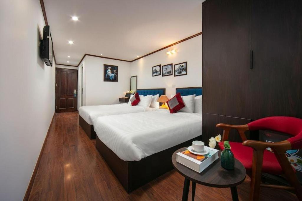 Serene Premier Hotel Hanoi Buitenkant foto